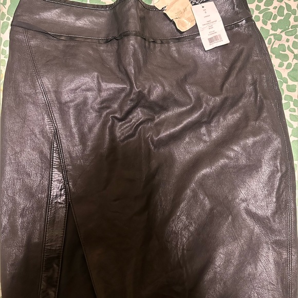 Helmet Lang split hem leather skirt. New with tags. - Picture 1 of 3